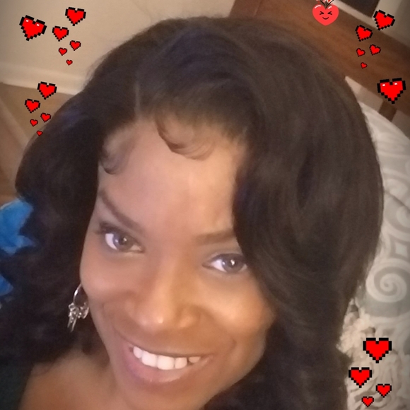 Meet your Posher, Annitta - Picture 1 of 2